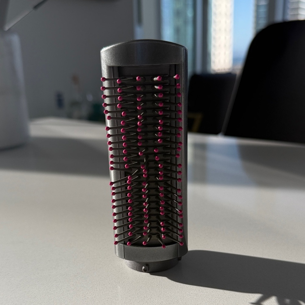 Small Soft Brush Dyson Airwrap Nickel Fuschia